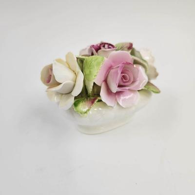 ROYALE STRATFORD FINE BONE CHINA FLOWER BOUQUET