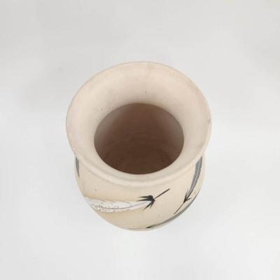 HAND PAINTED & SCULPTED - LITTLE GRAY SIGNED NATIVE AMERICAN POTTERY VASE