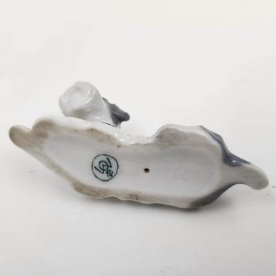 VINTAGE CERAMIC METZLER AND ORTLOFF SCOTTISH TERRIER DOG FIGURINE