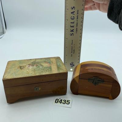 Music and trinket box