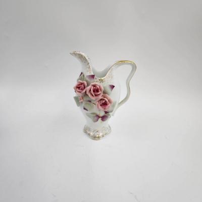 VINTAGE HAND PAINTED LEFTON CHINA BUD PITCHER
