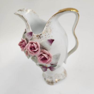 VINTAGE HAND PAINTED LEFTON CHINA BUD PITCHER