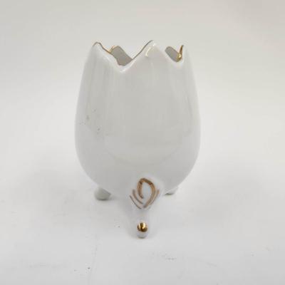 VINTAGE 1960S INARCO BLUE FLOWERED EGG SHAPED 3 FOOTED VASE
