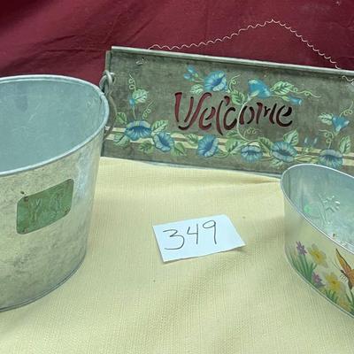 Spring Tin Lot
