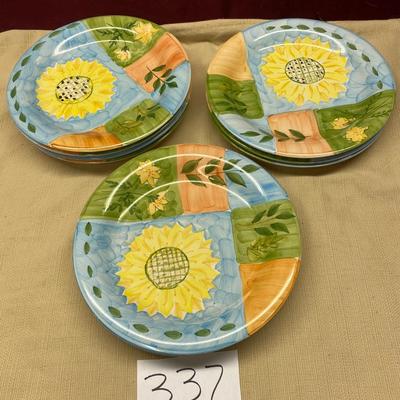 10 Pc Desert Flower 10.5â€ Plates
