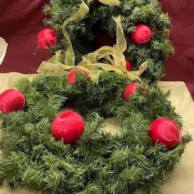 2 Christmas Wreaths