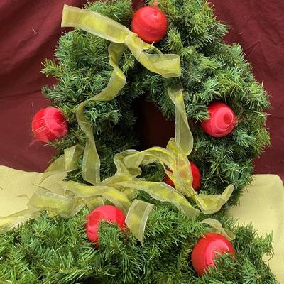 2 Christmas Wreaths