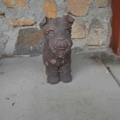LOT 606. CONCRETE DOG YARD DECOR