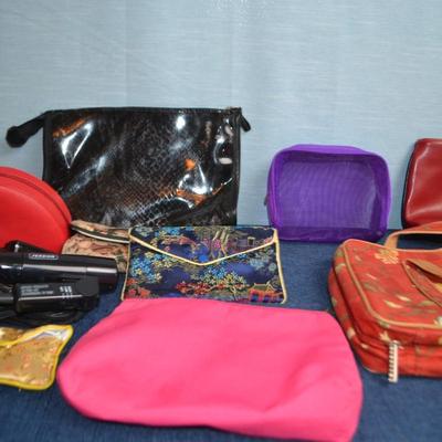 LOT 614. COLLECTION OF COSMETIC BAGS