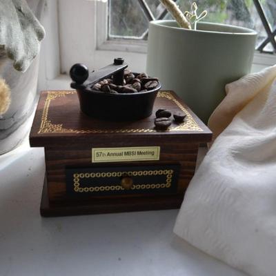 LOT 621. COFFEE GRINDER MUSIC BOX AND HOME DECOR