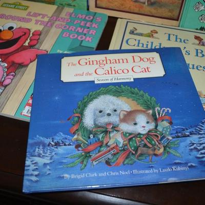 LOT 631.  ELEVEN KIDS BOOKS AND ONE PUZZLE
