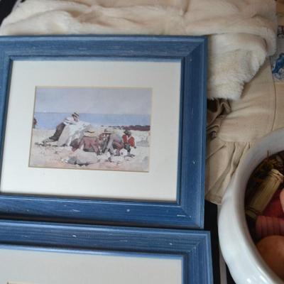 LOT 632 HOME DECOR, PILLOW AND HOME DECOR ART