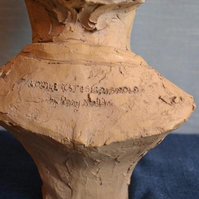 LOT 633 CLAY BUST OF LUCILLE YATES GRISWALD