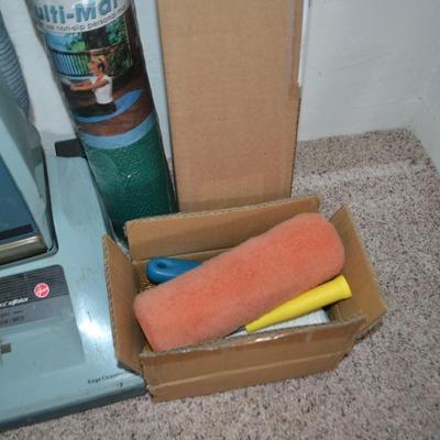 LOT 641. HOOVER VACUUM