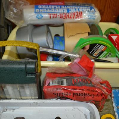 LOT 653 PAINTING RELATED TOOLS