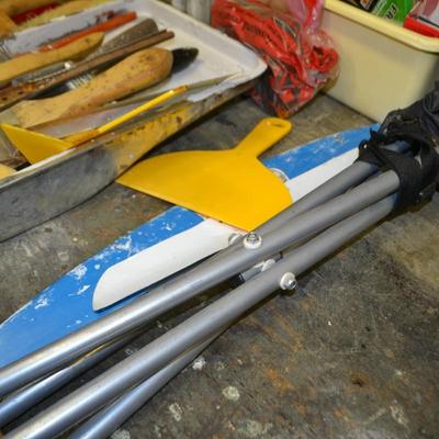 LOT 653 PAINTING RELATED TOOLS