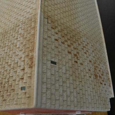 LOT 671 VINTAGE DOLL HOUSE WITH FURNITURE