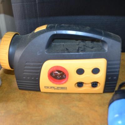 LOT 675. MISC ITEMS AND UNTESTED RADIO