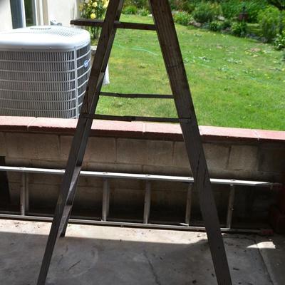 LOT 682. TWO ALUMINUM LADDERS