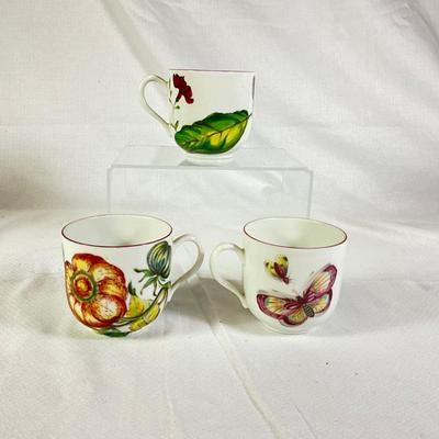 1298 Set of 3 Mottahedeh Chelsea Botanical Cups