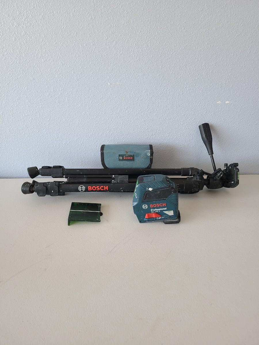 BOSCH GLL 100 G GREEN LASER SELF LEVELING LASER