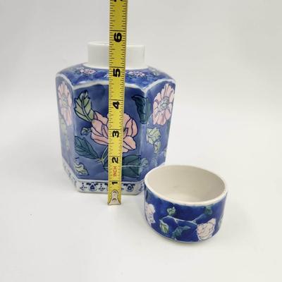 VINTAGE ORIENTAL FLORAL GINGER JAR W/ LID