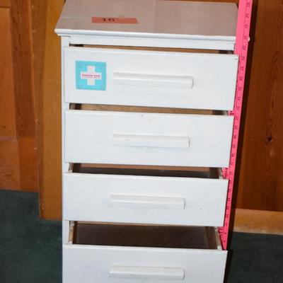 Vintage white chest of drawers