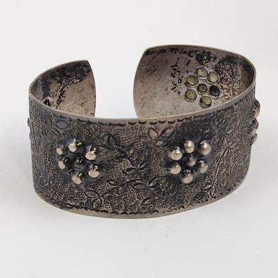 HANDCRAFTED STERLING SILVER BRACELET