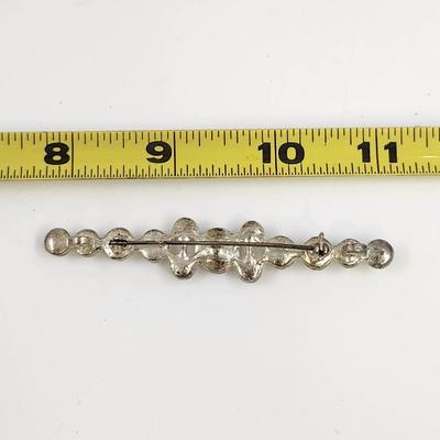 VINTAGE SILVERTONED RHINESTONE BROOCH