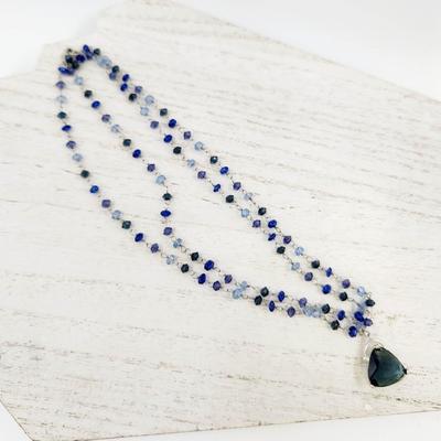 BEAUTIFUL GLASS CUT BEADED NECKLACE