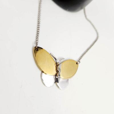 AVON 2 TONE SILVER & GOLD BUTTERFLY NECKLACE WITH EXTENDER