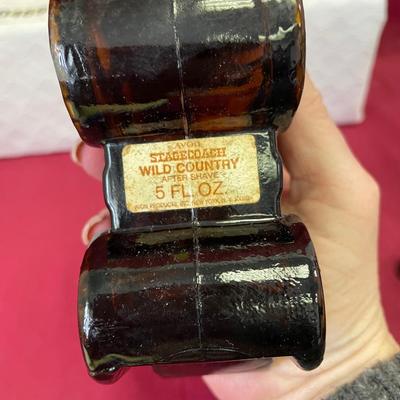Vtg Avon Stagecoach Decanter