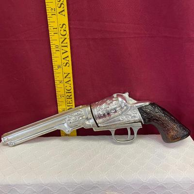 Avon gun dispenser