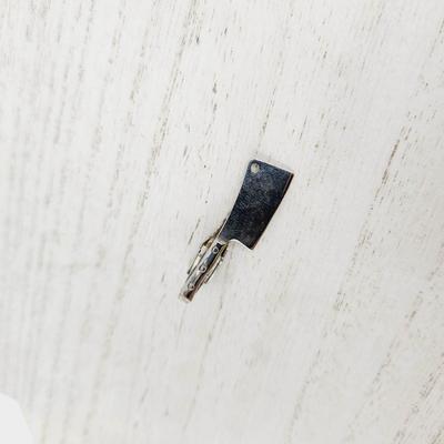 VINTAGE BUTCHER KNIFE TIE CLIP