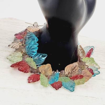 FANTASTIC GLASS LEAF HANDCRAFTED BRACELET