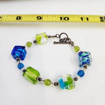 BEAUTIFUL BLUE & GREEN GLASS BRACELET