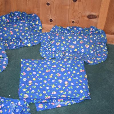 Hand made throw pillows