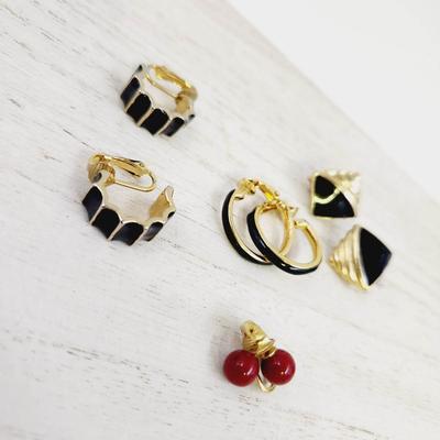 BLACK & RED GOLD TONED CLIP ON EARRINGS BUNDLE 4 PAIRS