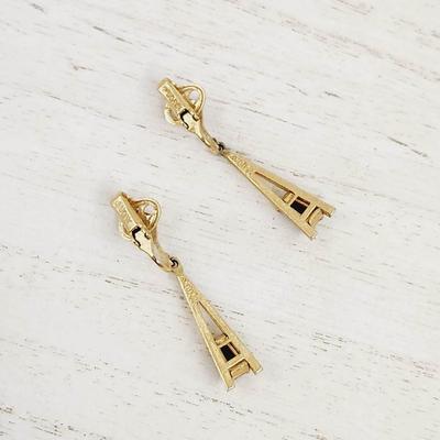 VINTAGE AVON AMETHYST GOLD TONED HANGING EARRINGS