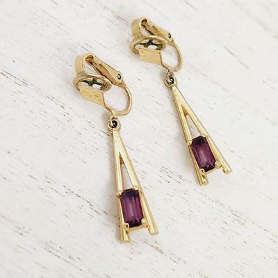VINTAGE AVON AMETHYST GOLD TONED HANGING EARRINGS
