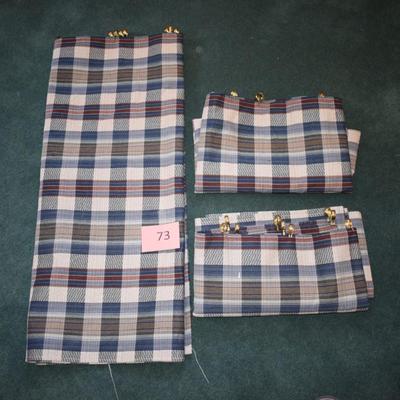 Lot of 3 curtains.