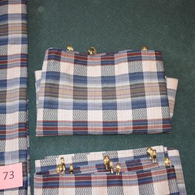 Lot of 3 curtains.