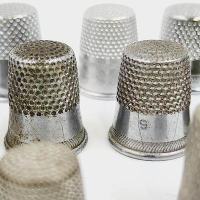 VINTAGE 16 PC THIMBLE COLLECTION