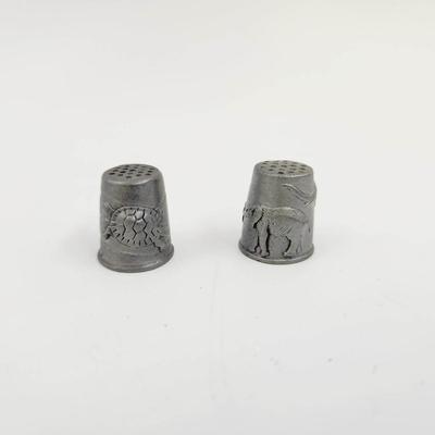 PEWTER ANIMAL THEMED SET OF THIMBLES
