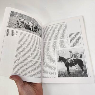 THE INDIAN ARMY 1914-1947 BY IAN SUMNER PAPERBACK BOOK