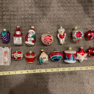 Christmas decorations. Older, most ornaments.