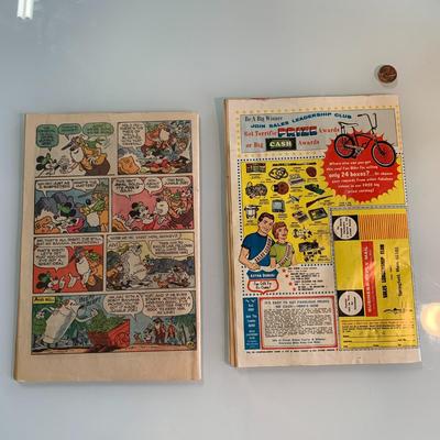 #147 Vintage Disney Donald Duck Comics