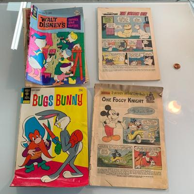 #493 Walt Disney and Bugs Bunny Comics