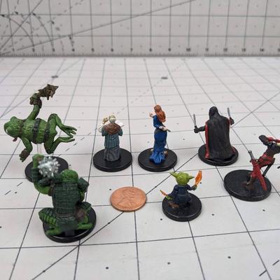 #544 DND The Lost Coast Figures