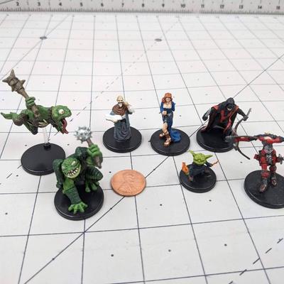 #544 DND The Lost Coast Figures